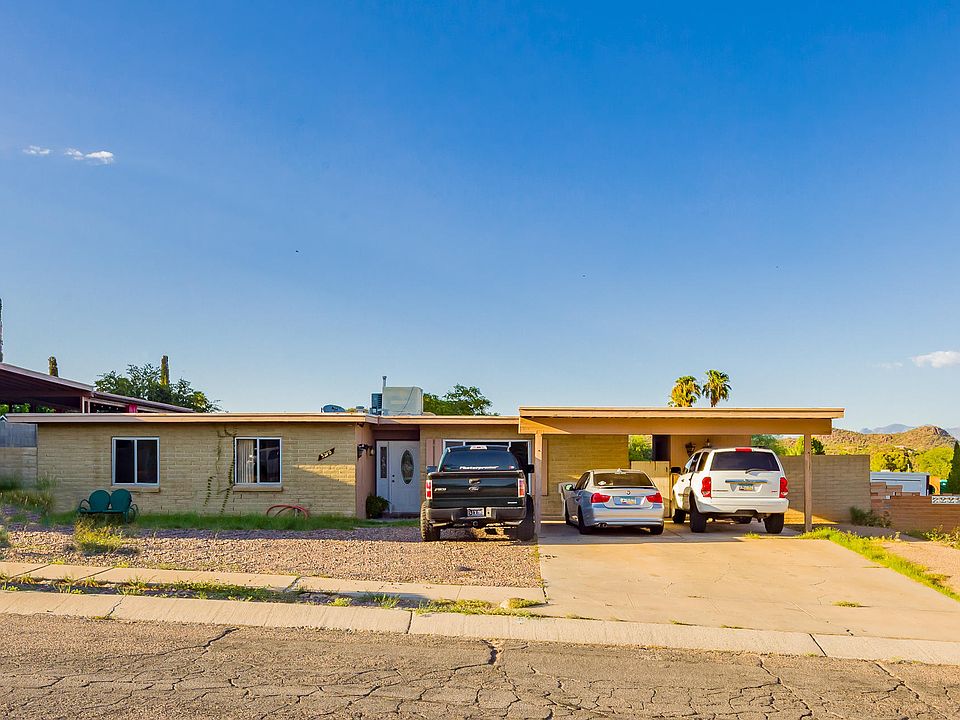 1st image of 3210 W Dakota Pl