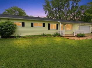 2042 Byron Dr, Brunswick, OH 44212