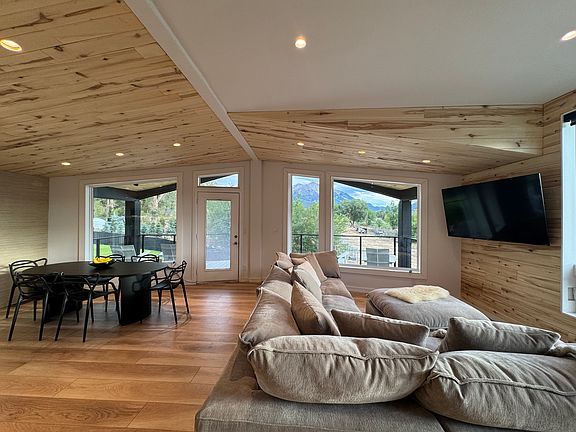 4th image of 10 111 County Rd #2