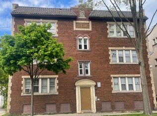 2822 W Atkinson Ave, Milwaukee, WI 53209