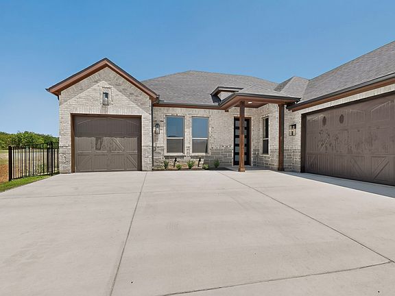 3rd image of 973 Bandon Dunes Dr