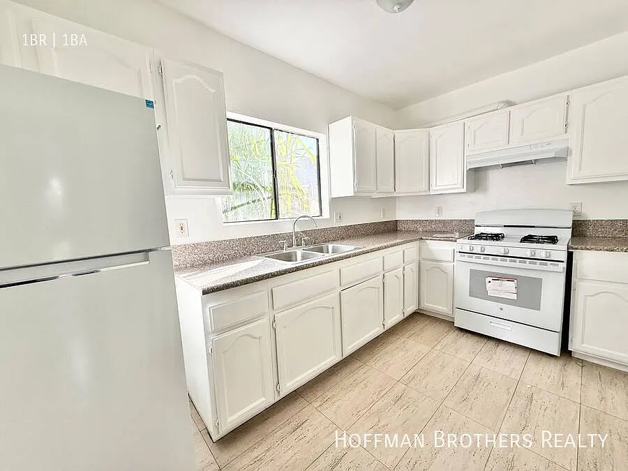 509 1/2 S Breed St Los Angeles, CA 90033 — Photo 2