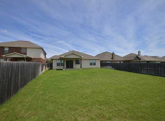 4th image of 10365 Bradshaw Dr