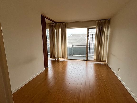 3rd image of 740 Oakland Ave APT 304