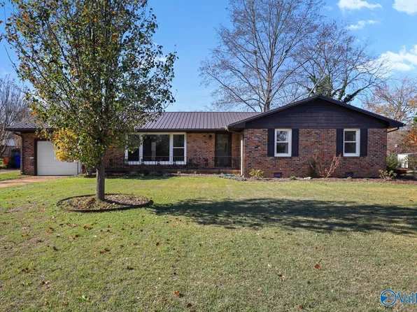 605 Sudie St, Athens, AL 35611