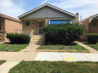 8545 S Cregier Ave, Chicago, IL 60617