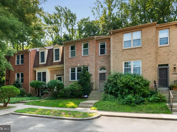 10504 Pine Haven Ter, Rockville, MD 20852