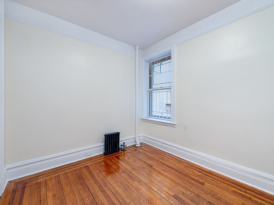 2nd image of 867 W 181st St APT 1g