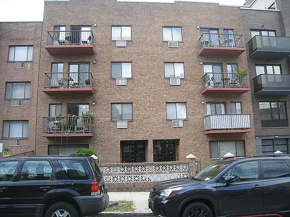 5th image of 3116 28th Rd APT 1F