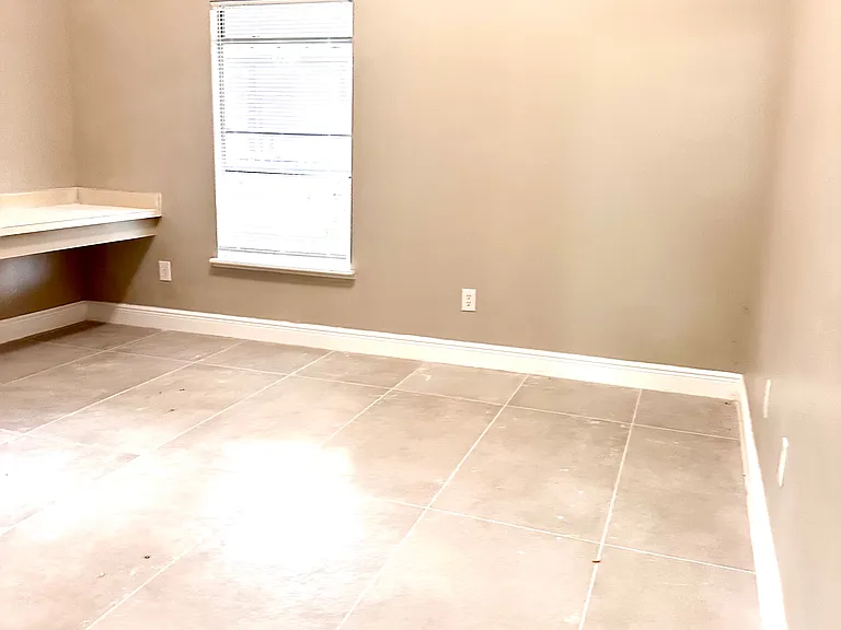 700 Brightview Dr — Photo 5