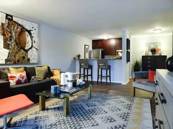 Merriam Park Apartments