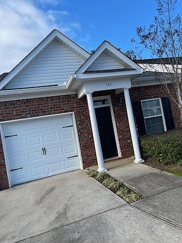 1st image of 564 Beretta Dr #564