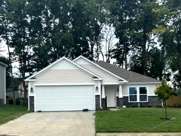 3805 Windstar Way, Columbus, IN 47203