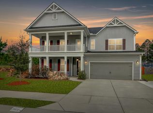 2401 Hummingbird Ln, Summerville, SC 29483