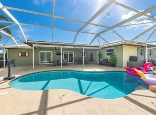 762 SE River Ln, Port Saint Lucie, FL 34983