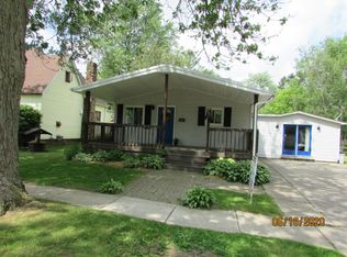 160 Lexington St, Sandusky, MI 48471