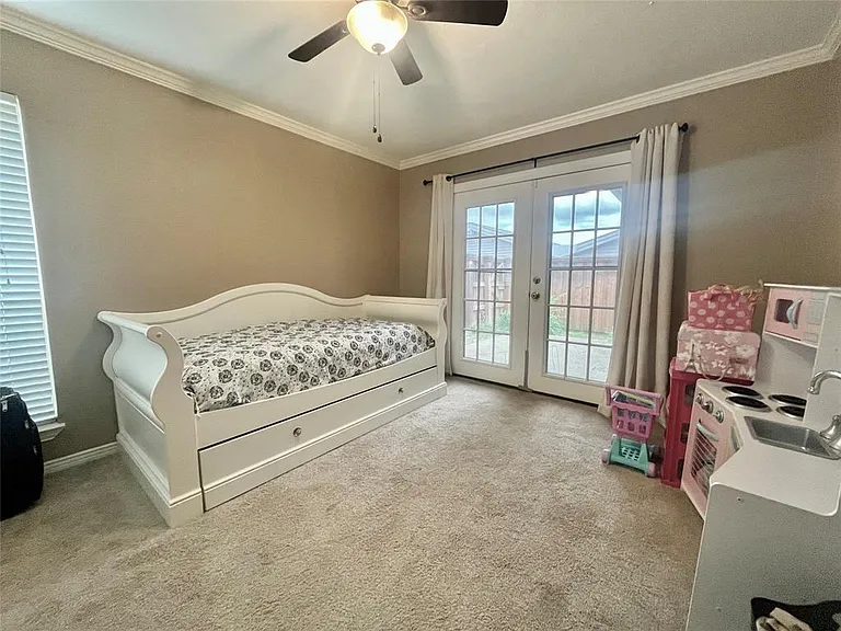 15542 Earlport Cir — Photo 12