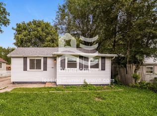 1415 Hillview Dr, Pekin, IL