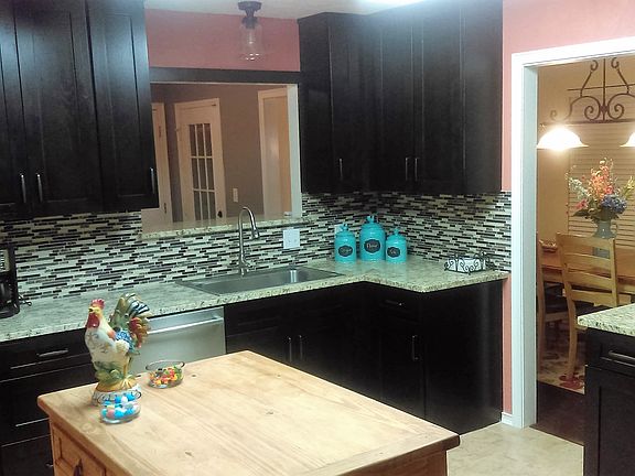 2nd image of 3012 W Berwick