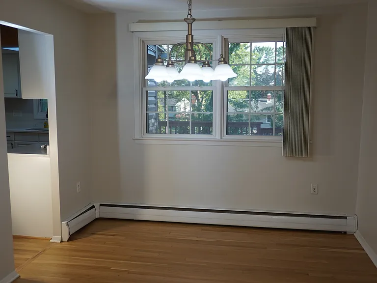239 E Timonium Rd — Photo 5