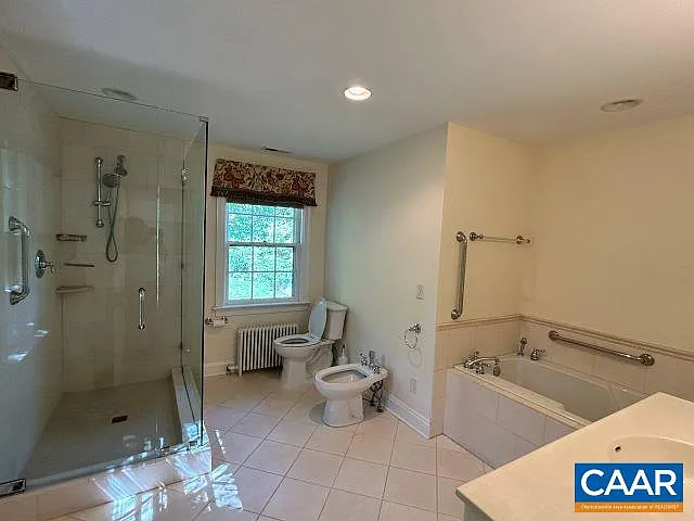 1618 Oxford Rd — Photo 29