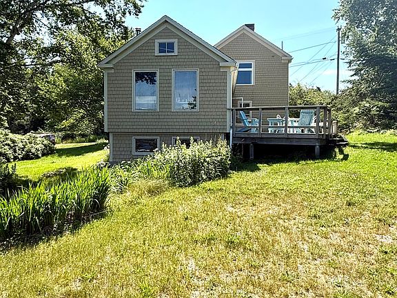 2nd image of 399 Mooseneck Road