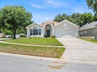 16022 Bay Vista Dr, Clermont, FL 34714