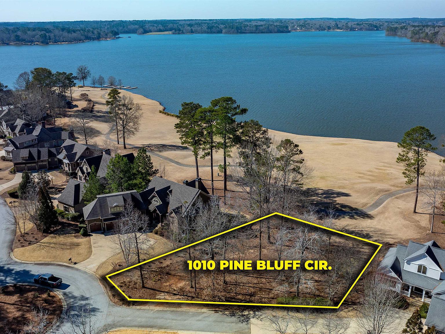 1010 Pine Bluff Cir #13A