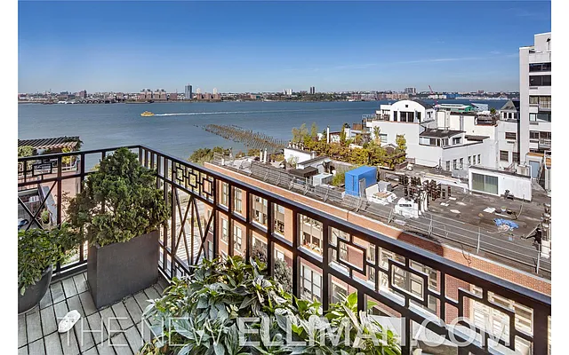 Sold by Douglas Elliman | media 19