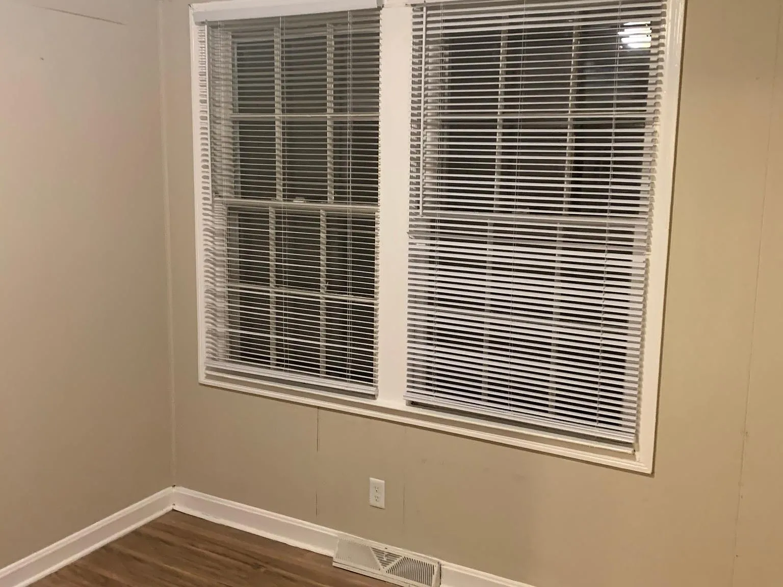 3 bed, 1334 sqft, $1,650 — Photo 2