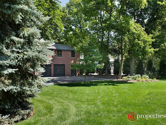 2-Bedroom Coach House