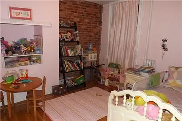 Rented by Avenue Sotheby's International Realty | media 7