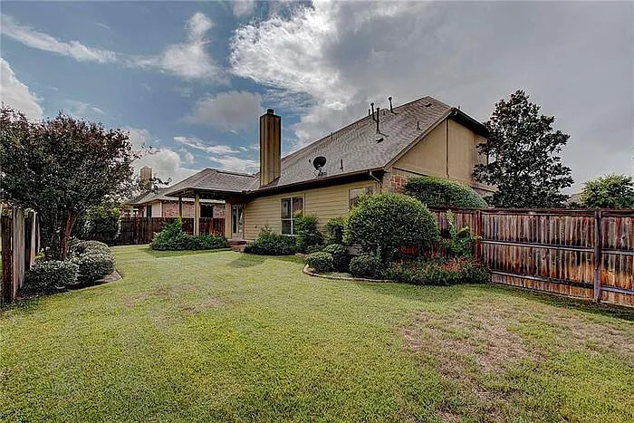 2409 Santa Clara Ln — Photo 30