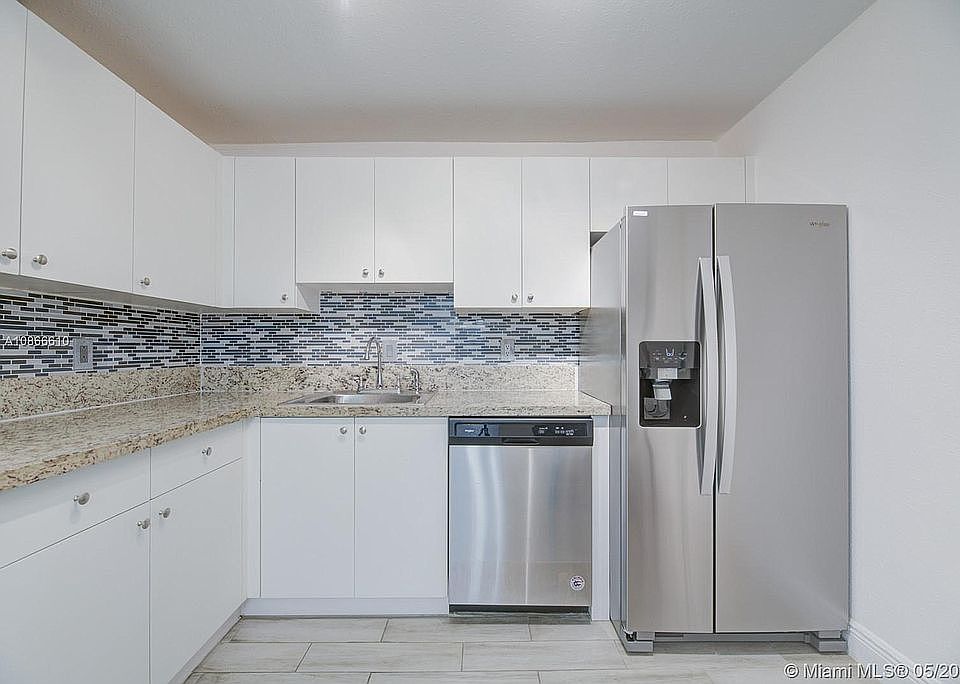 1st image of 5102 NW 79th Ave APT 103