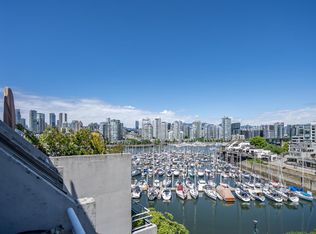 674 Leg In Boot Sq #313, Vancouver, BC V5Z4B4