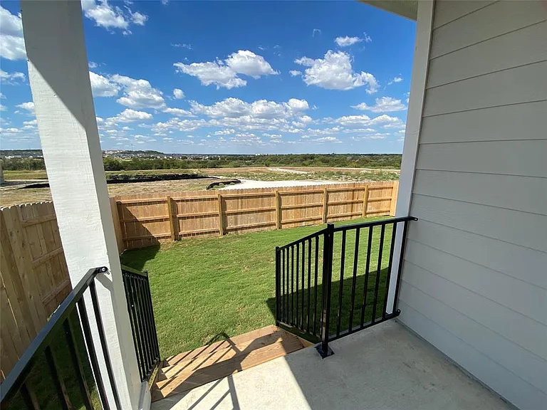 11704 Murano Dr — Photo 27