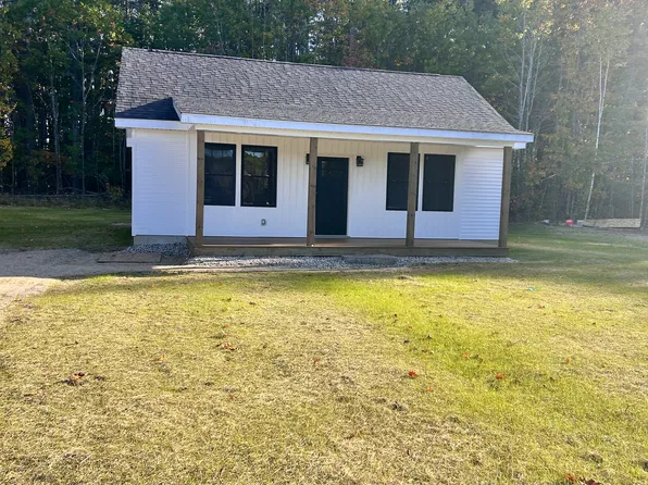 71A Sablewoods Dr #71, Leeds, ME 04263
