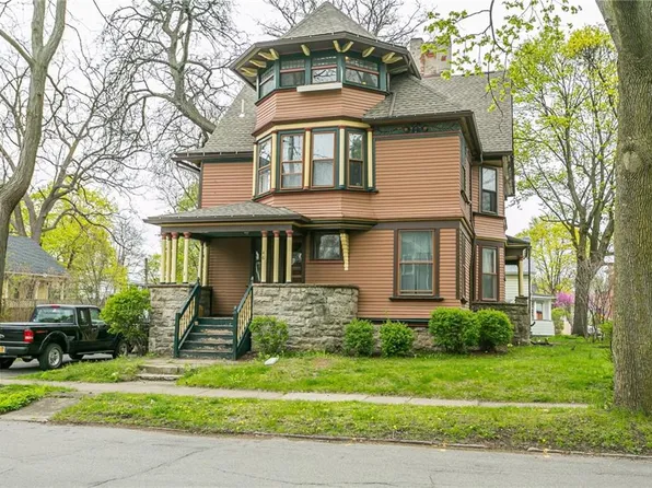 46 Hickory St #1, Rochester, NY 14620