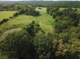 Trigg Tower Rd, Simpson, IL 62985