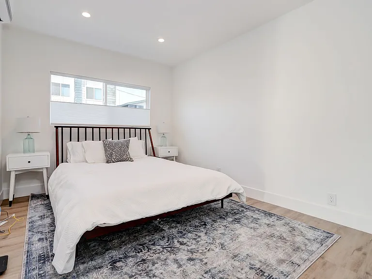 350 Hermosa Ave — Photo 11