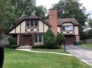 1123 Hibbard Rd, Wilmette, IL 60091
