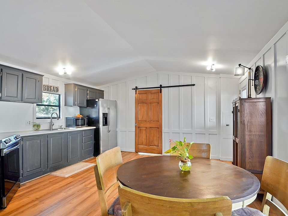 13th image of this home