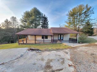 1433 Chaplin Rd, Morgantown, WV 26501