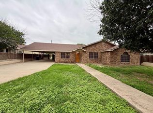 415 Chuck Wagon Rd, Eagle Pass, TX 78852