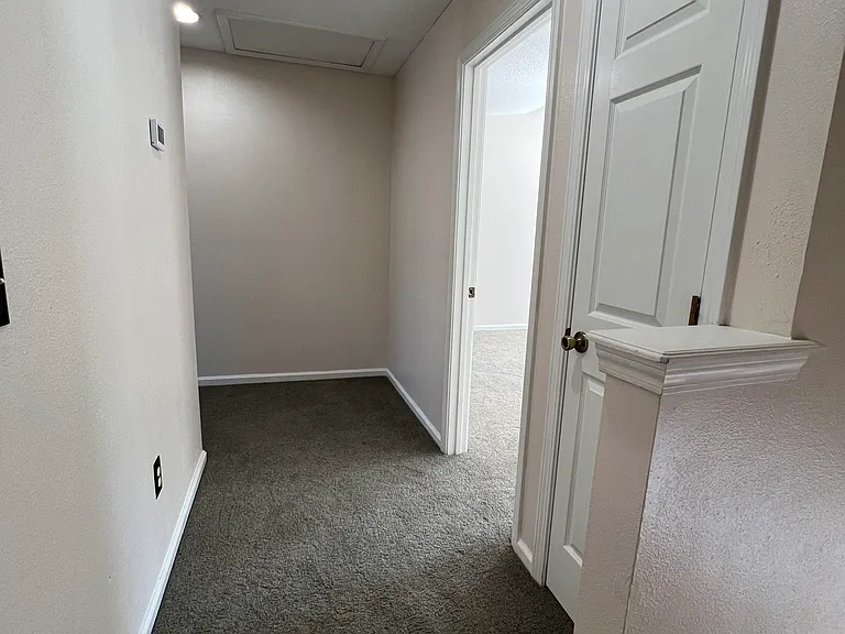 5906 Brice Ct — Photo 12