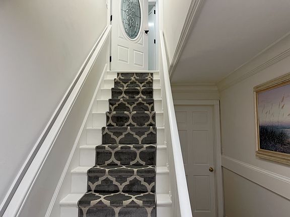 Entrance to second floor