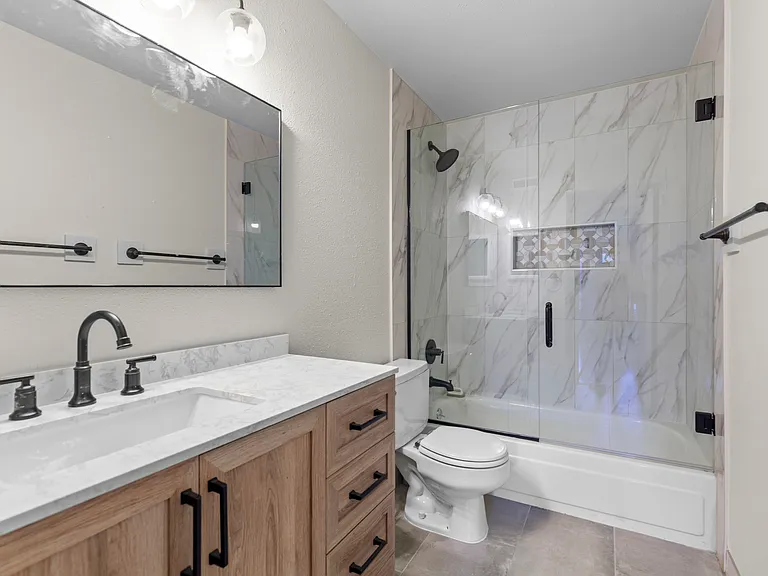 335 Wright St #312 — Photo 2