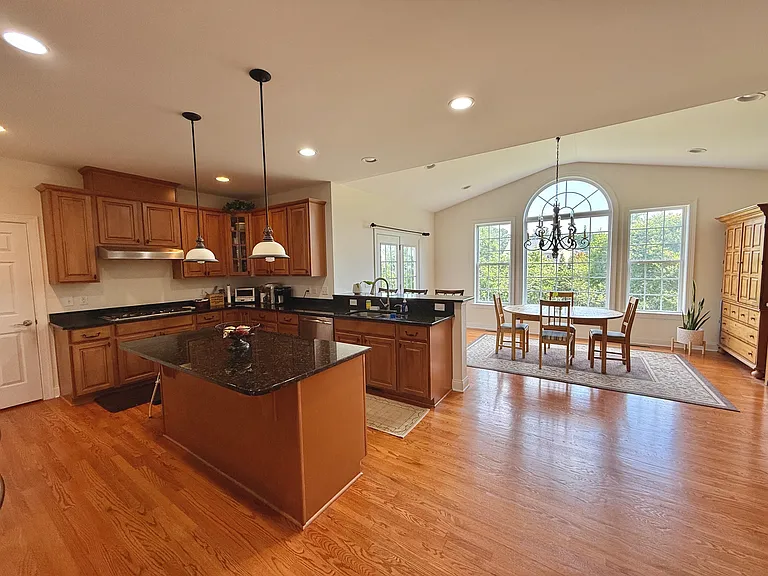 kitchen and sun room casual dining