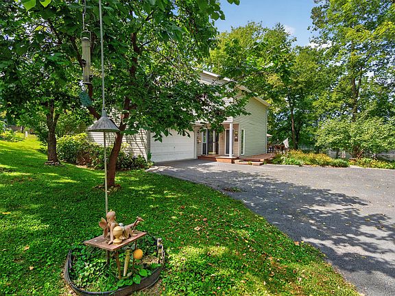 2nd image of 45 Woodhaven Rd