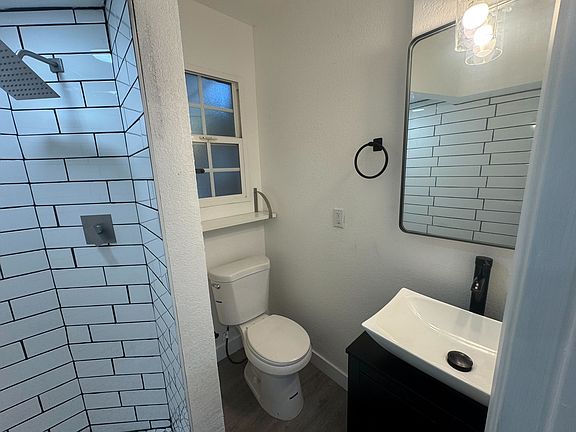 5th image of 2231 N Palm Canyon Dr #2233